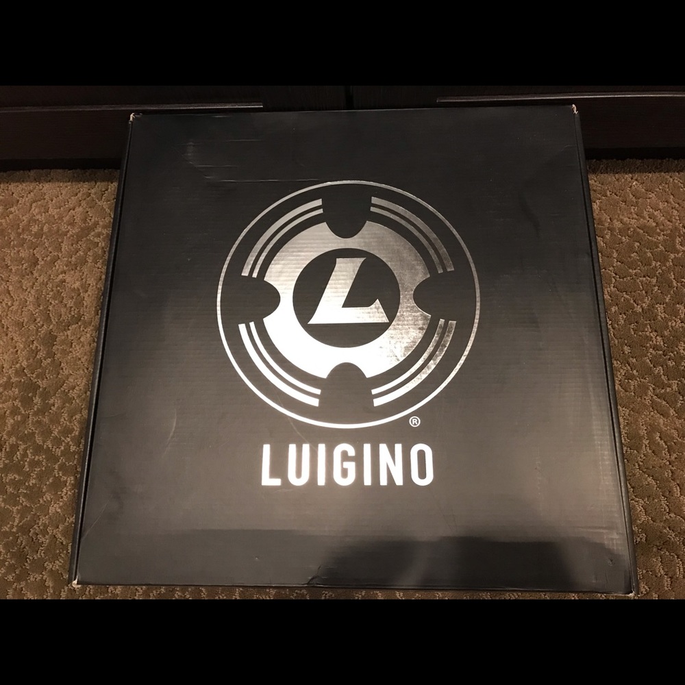 Womens Luigino roller skates ~ size 8.5